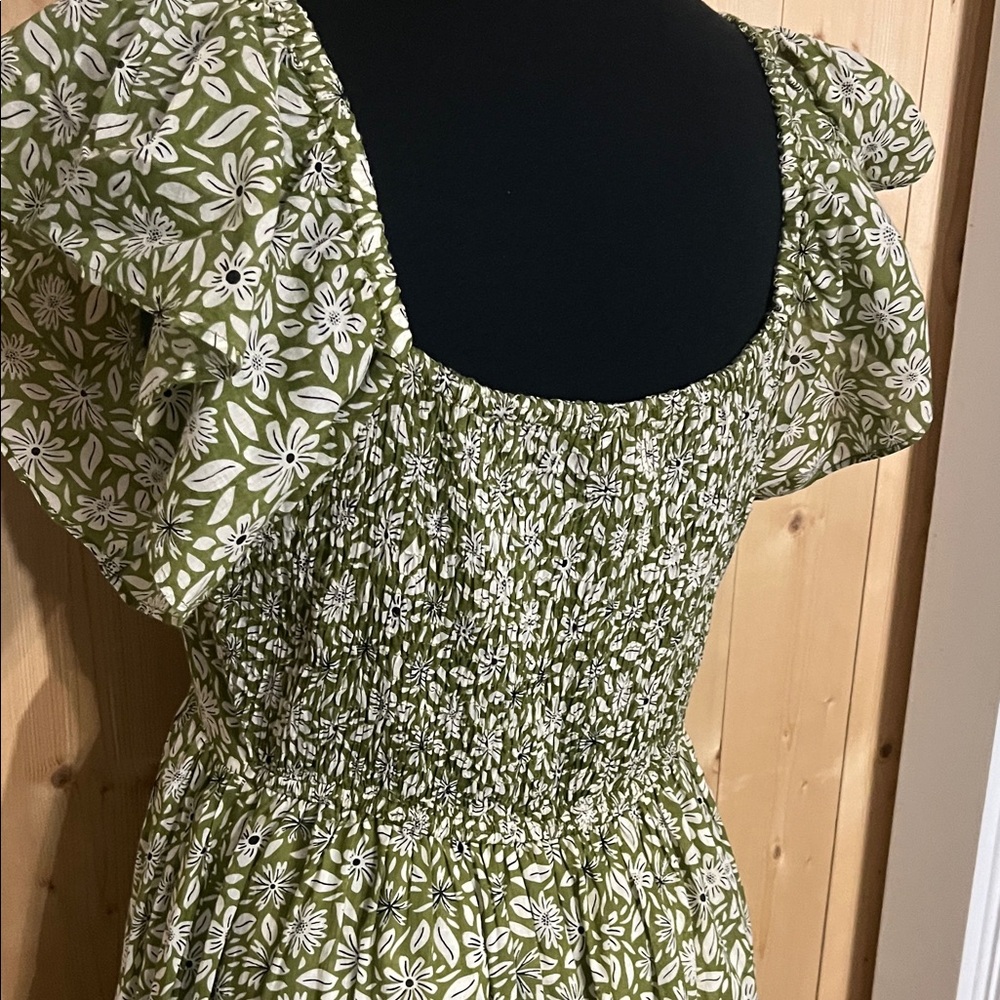 Chic Olive Floral Maxi Dress - Picture 6 of 8